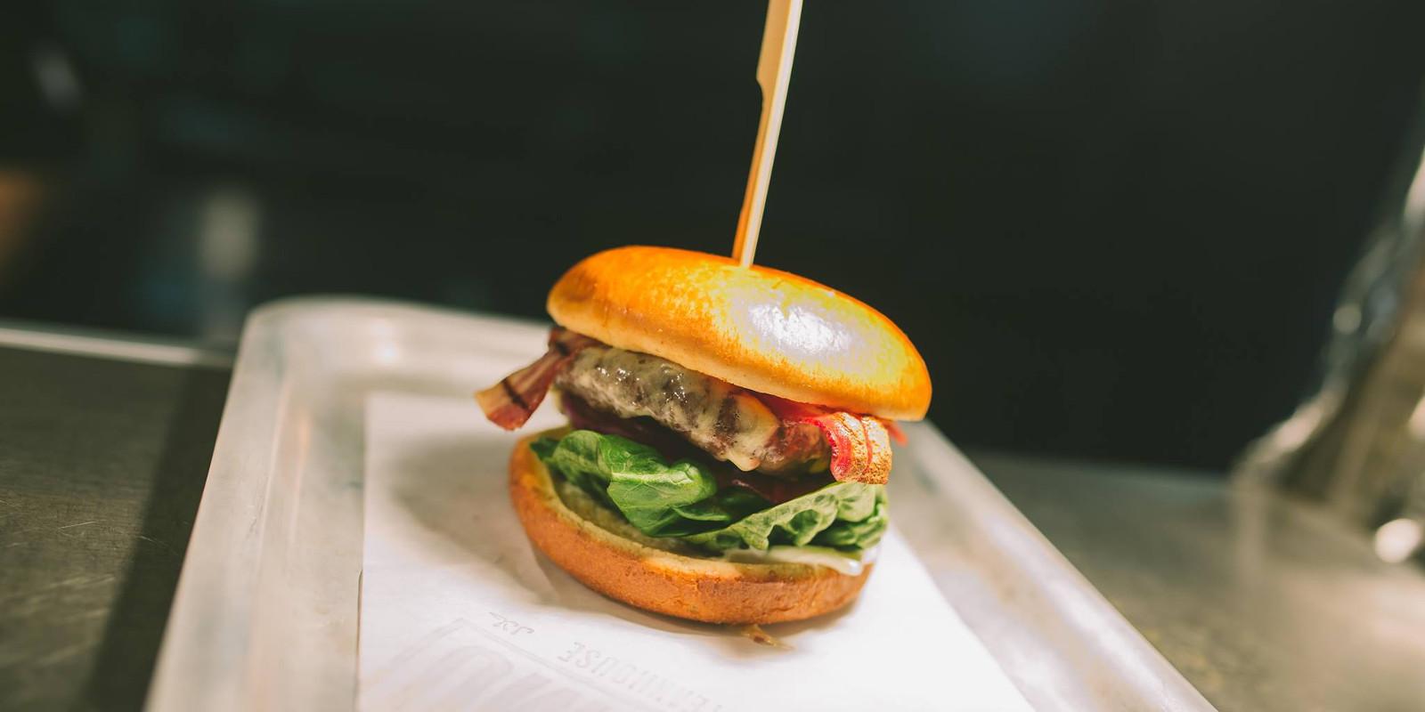 MUMU Steakhouse & Grill